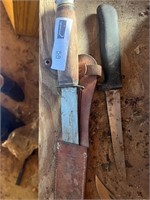 BUCK FOLDING KNIFE AND MONARCH SHEETH KNIFE