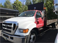 2004 Ford F650 XLT Stake Body INOP