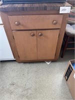 CABINET WITH STORAGE
