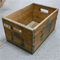 Wooden Canada Dry Beverage Crate