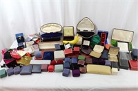 Vintage Jewelry Boxes, Cases, and Bags