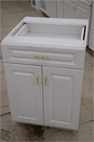 Base Cabinet w/ Drawers / 2 Doors
