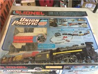 Lionel metal train set
