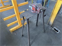 100mm Engineers Vice on Steel Stand