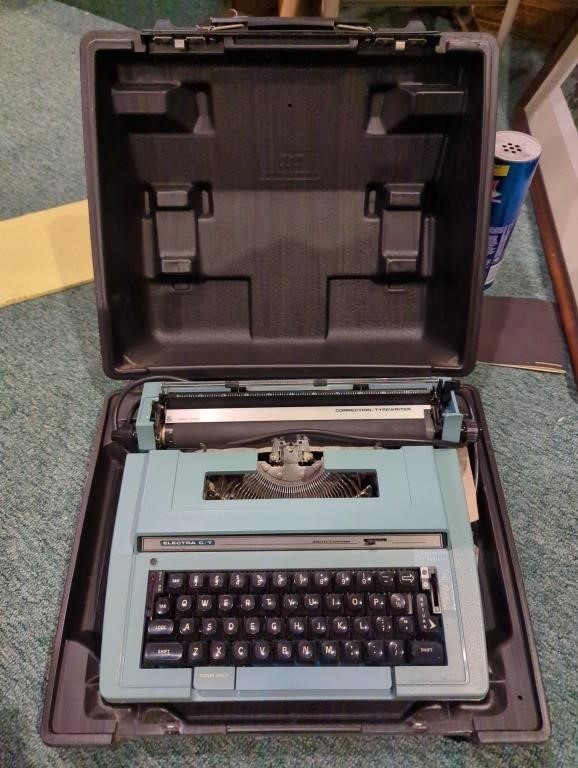 Smith-Corona typewriter in case