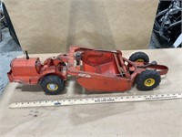 Heiliner Pan Scraper - Model Toys