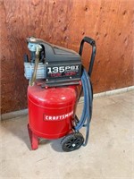 10 gallon air compressor- Good condition