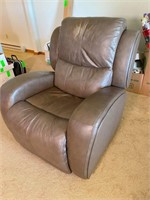 leather recliner- good condition-wear on headrest