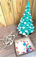 18 in ceramic Christmas tree- VG condition
