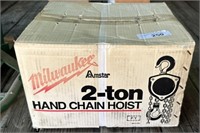 Milwaukee 2 Ton Chain Hoist