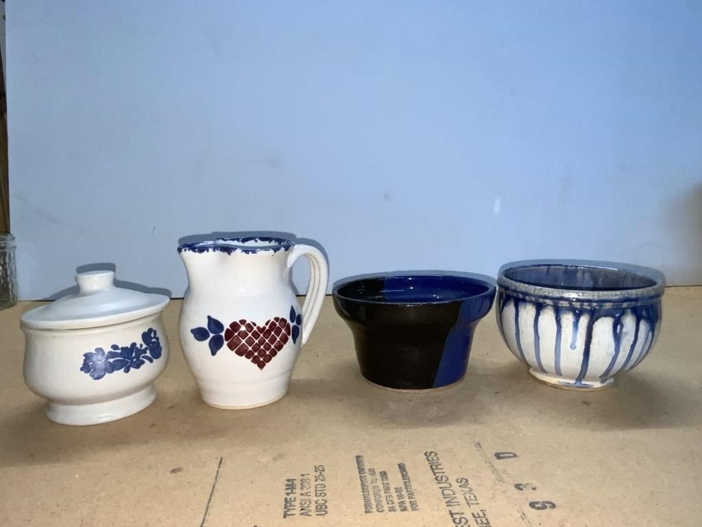 4 POTTERY PIECES