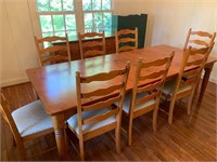 Lovely Farm Table with 8 Chairs