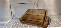 Pyrex glass baking dishes (3)