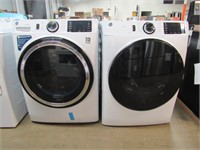 GE Smart Technology Laundry Pair