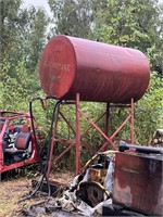500 gal tank with stand, pump and nozzle