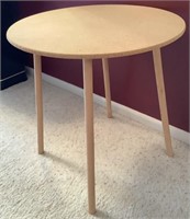 SMALL LAMP TABLE