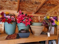 Flower pots, floral