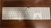 Apple Keyboard w USB