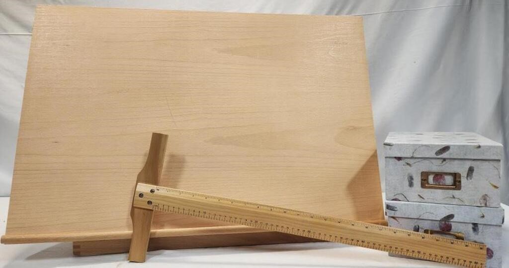 Collapsible Easel, Measuring Stick and Boxes