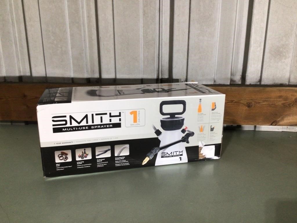 Smith 1 gallon Multi-use Sprayer