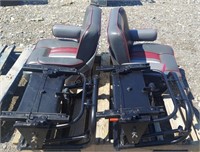 2 Boat Seats with Mounts