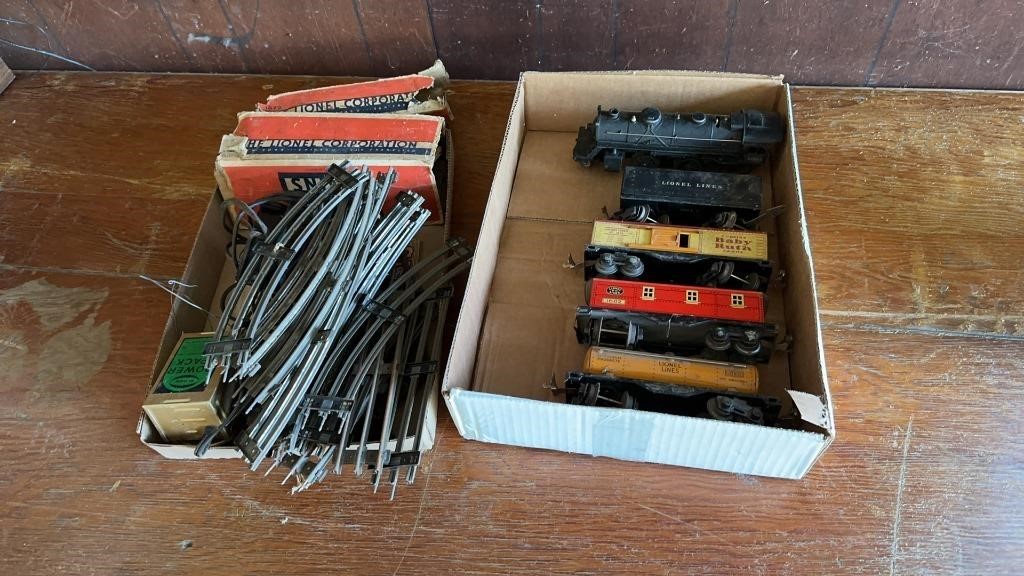 Vintage Lionel Train Items
