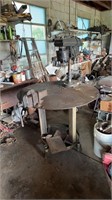 Rolling Welding Table W Vise and Drill Press