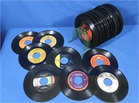 Lot of 45s from the 60s, 70s, Motown, & more
