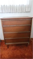 Vintage Bassett 4-drawer Dresser-Dovetail