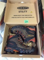 Keen men’s utility boots size 10