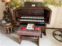 Lowry MX-2 Organ, Evola Music, Utical, MI*