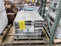 6' FOLDING TABLES (2 PALLETS)