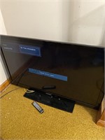 Samsung 40 inch TV with remote