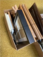 Box of picture frames assorted sizes