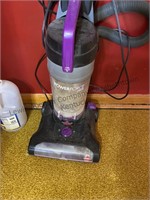 Bissell power force vacuum cleaner, test works