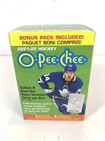 NEW O-Pee-Chee 2021-22 Hockey Cards Set