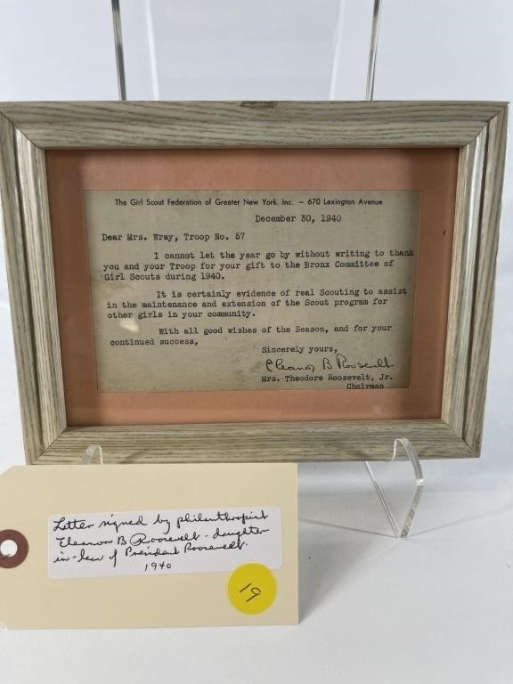 Letter signed by Eleanor Roosevelt 6" x 8"