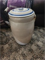 Vintage churn, one handle missing