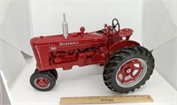 IH McCormick Deering Farmall M diecast tractor