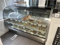 True 6' Refrigerated Curved Glass Display Case