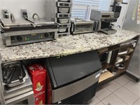 ~89 x 36 x 39 Curved Marble Top Work Counter