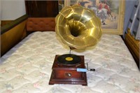 Reproduction - His Masters Voice Victrola