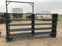 5'x 10' Light Livestock Panel & 1 Gate /EACH
