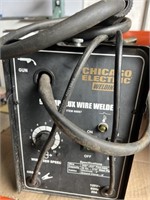 Chicago Electric 90 Amp Flux Wire Welder