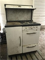 Antique Beach Gas/Wood Cook Stove
