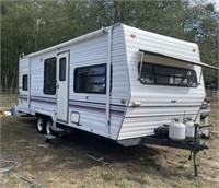 1997 WILDWOOD TRAVEL TRAILER 24"