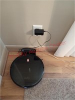 Eufy robo floor vacuum