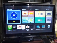 Sharp Aquos 60" LCD TV w Samsung 3D Blu-Ray Player