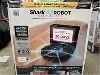 SHARK AI ROBOT SELF-EMPTY VACUUM