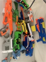 Toy gun lot- Nerf, AirMax